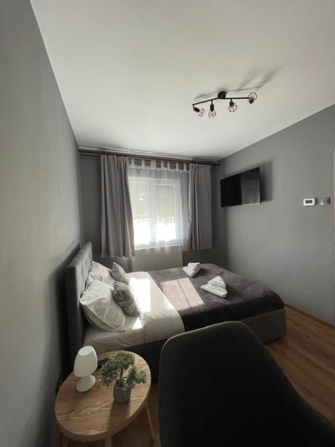 Cozy Studio 1 Bedroom Nearby Value Center Mall Zalău Exterior foto